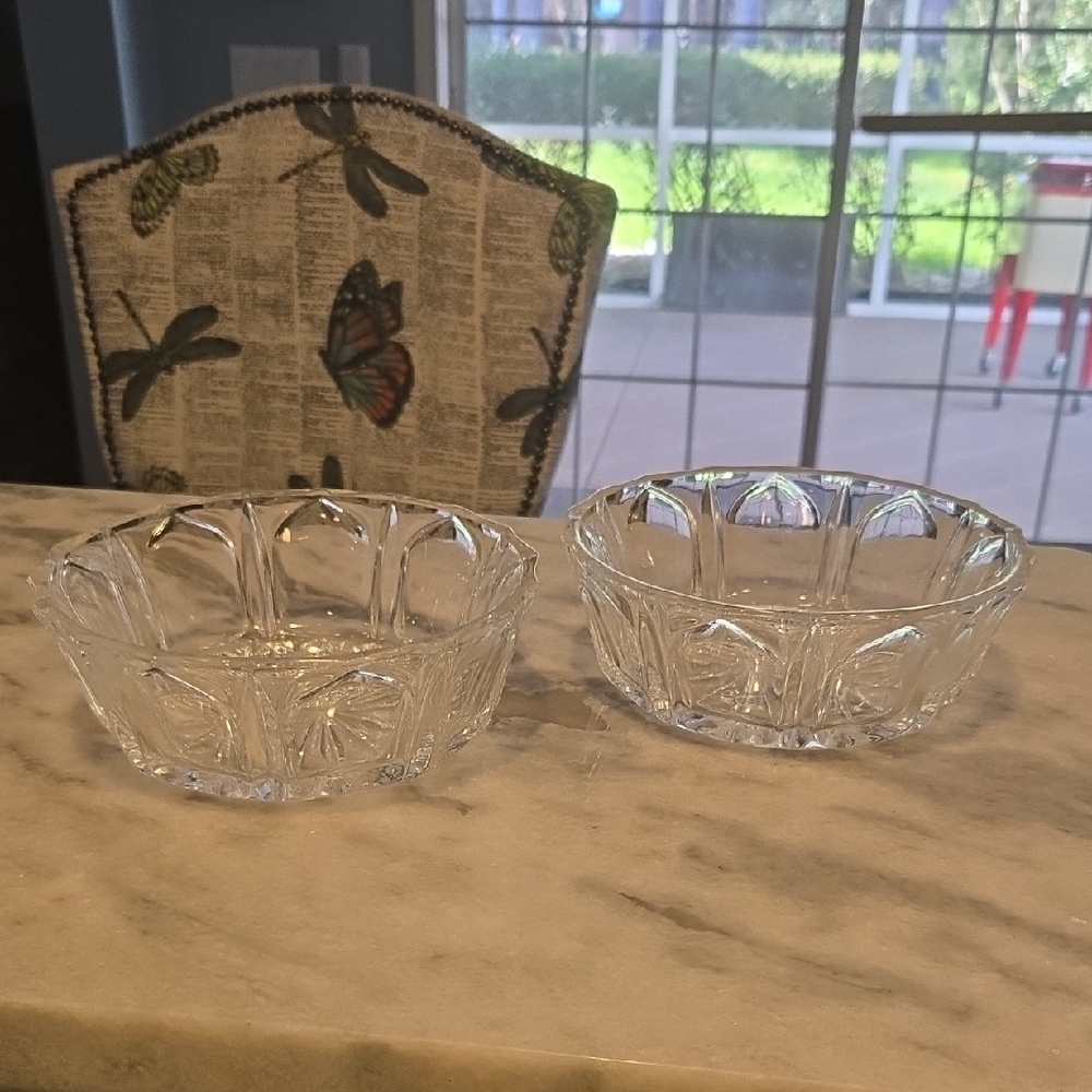Clear Vintage Glass Bowls Candy Bowls Snack Bowls Set (2)
